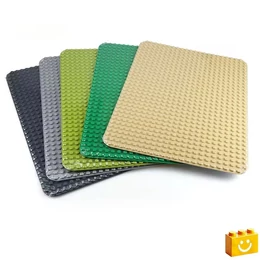 WANGE® 903 | építőjáték alaplap nagy méretű kockákhoz - 100% kompatibilis minden más kedvelt márka nagy méretű kockáival | 32x24 bütyök - Több színben - sötétzöld
