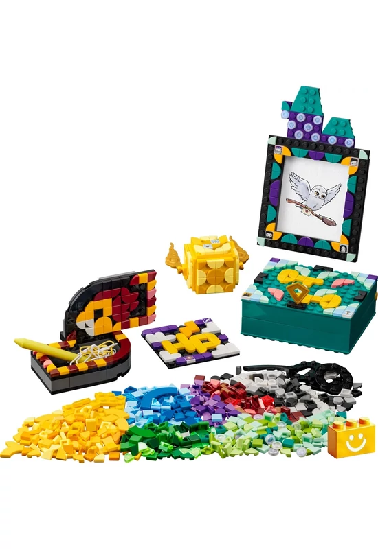 LEGO® Dots 41811 Roxfort asztali szett